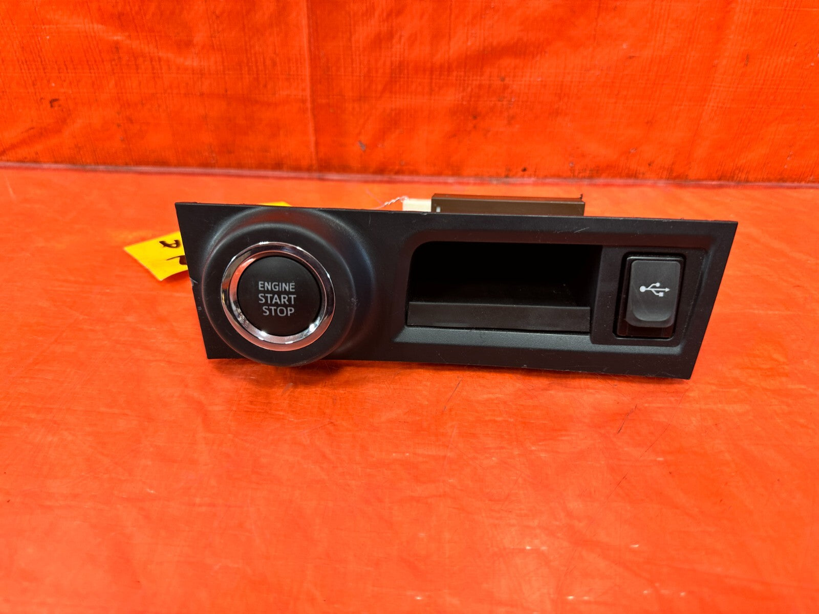 17 20 SUBARU BRZ   ENGINE PUSH START BUTTON W/ BEZEL & USB INPUT   OEM #2921
