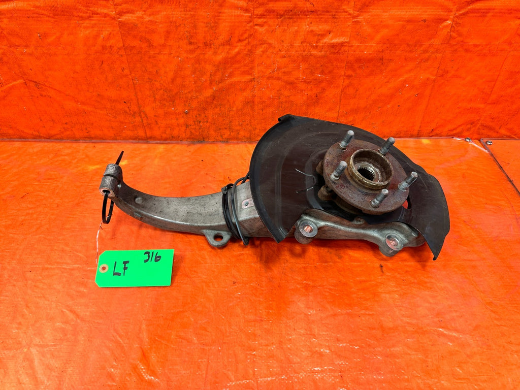 16 24 INFINITI Q50 AWD ALL WHEEL DRIVE   RIGHT FRONT SPINDLE KNUCKLE HUB OEM 3160