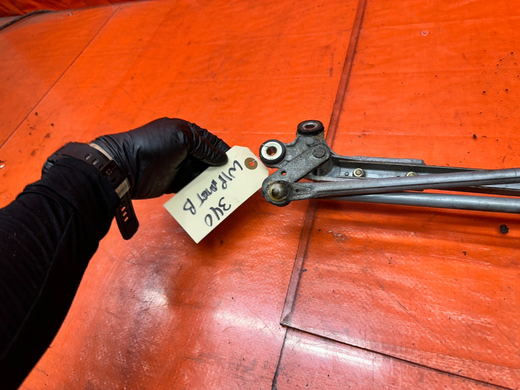 94-01 ACURA INTEGRA FRONT WINDSHIELD WIPER MOTOR LINKAGE ASSEMBLY OEM #34014
