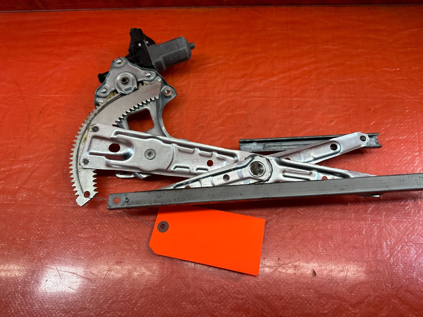 14 20 INFINITI Q50   DRIVER LEFT REAR   WINDOW REGULATOR W/ MOTOR   OEM #2423