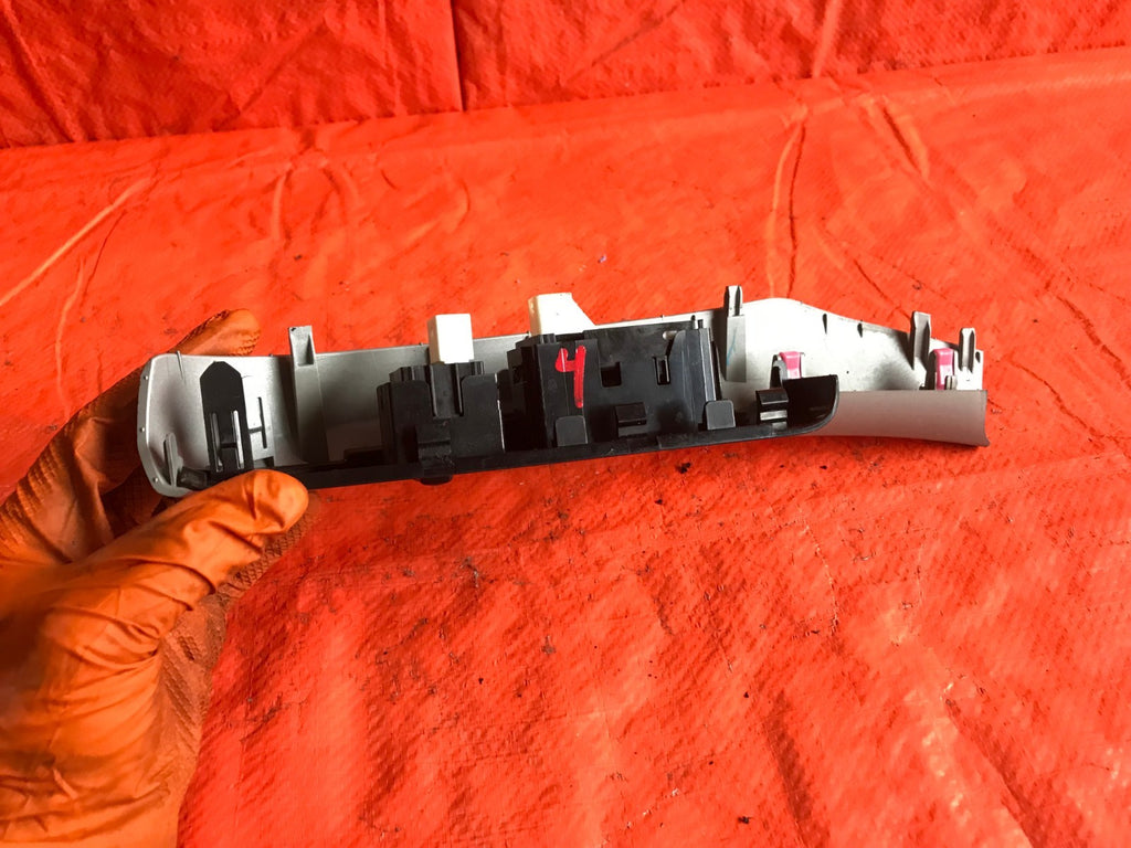 OEM 2012 12 TOYOTA PRIUS PASSENGER RIGHT FRONT WINDOW SWITCH R RF RH4