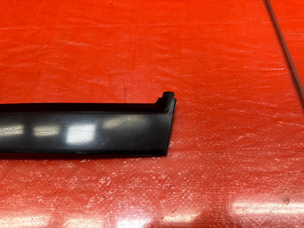 02 06 ACURA RSX   RIGHT DOOR SASH PILLAR TRIM   PASSENGER SIDE   OEM #2123