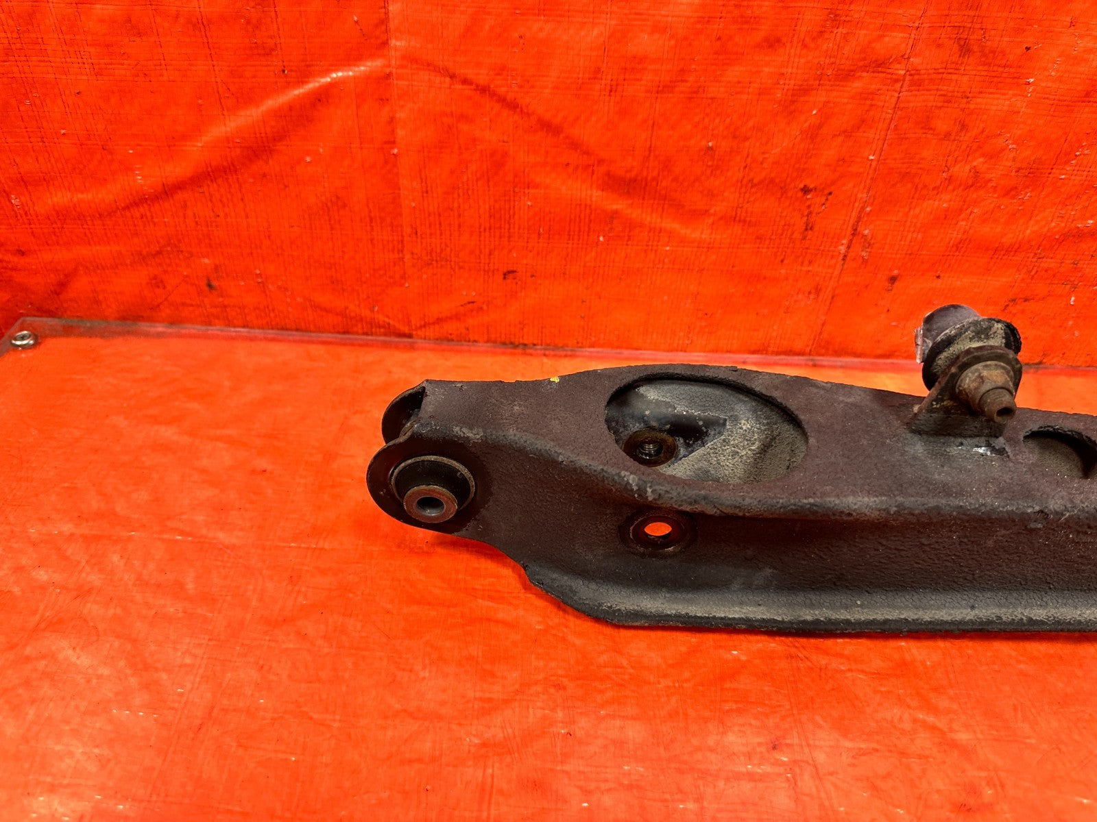 97 01 HONDA CR V CRV   REAR LOWER CONTROL ARM   DRIVER LEFT  SIDE   OEM #3013