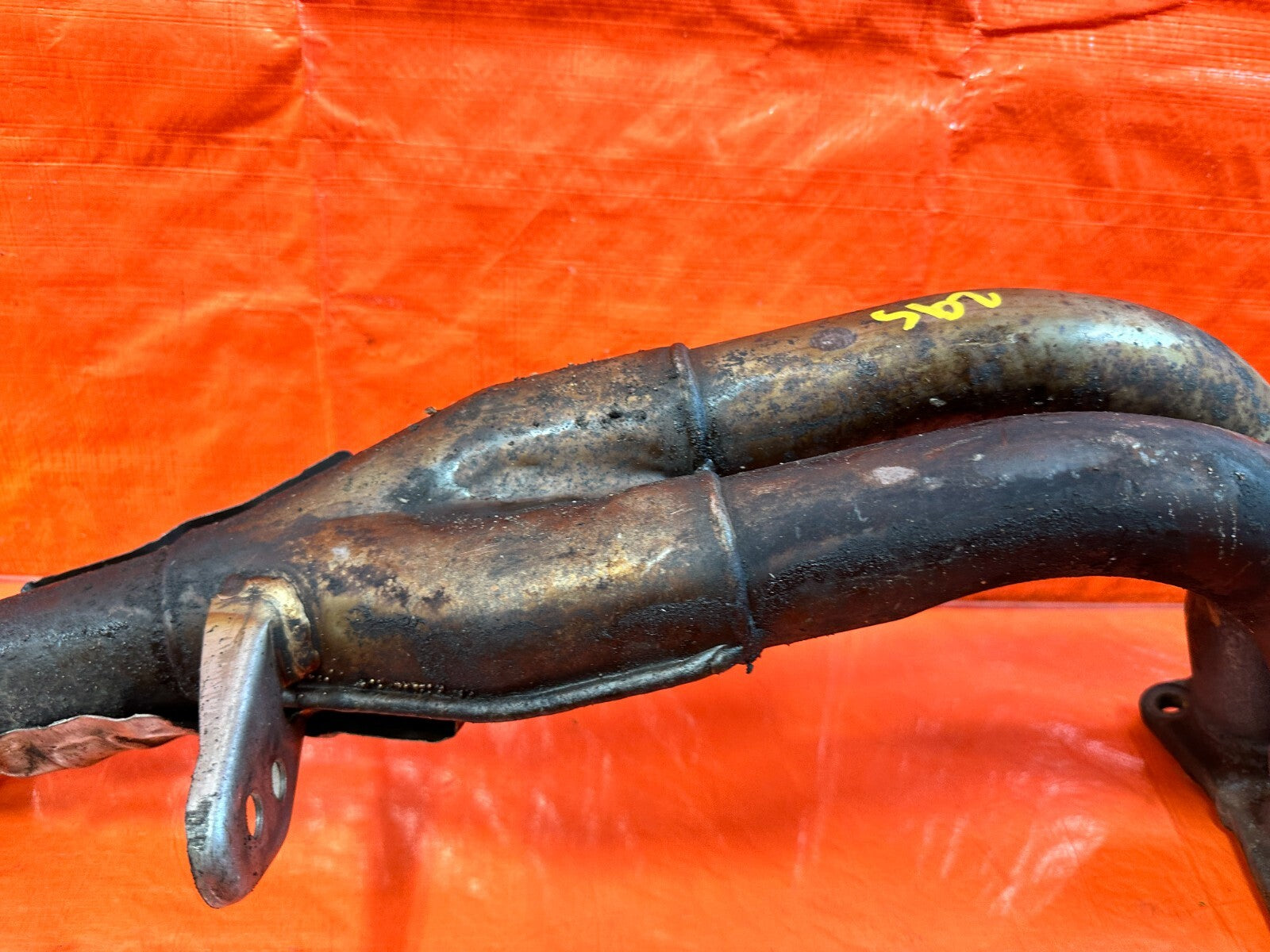 96 97 HONDA DEL SOL   D16Y8 SOHC VTEC   FACTORY EXHAUST MANIFOLD HEADER OEM 2956
