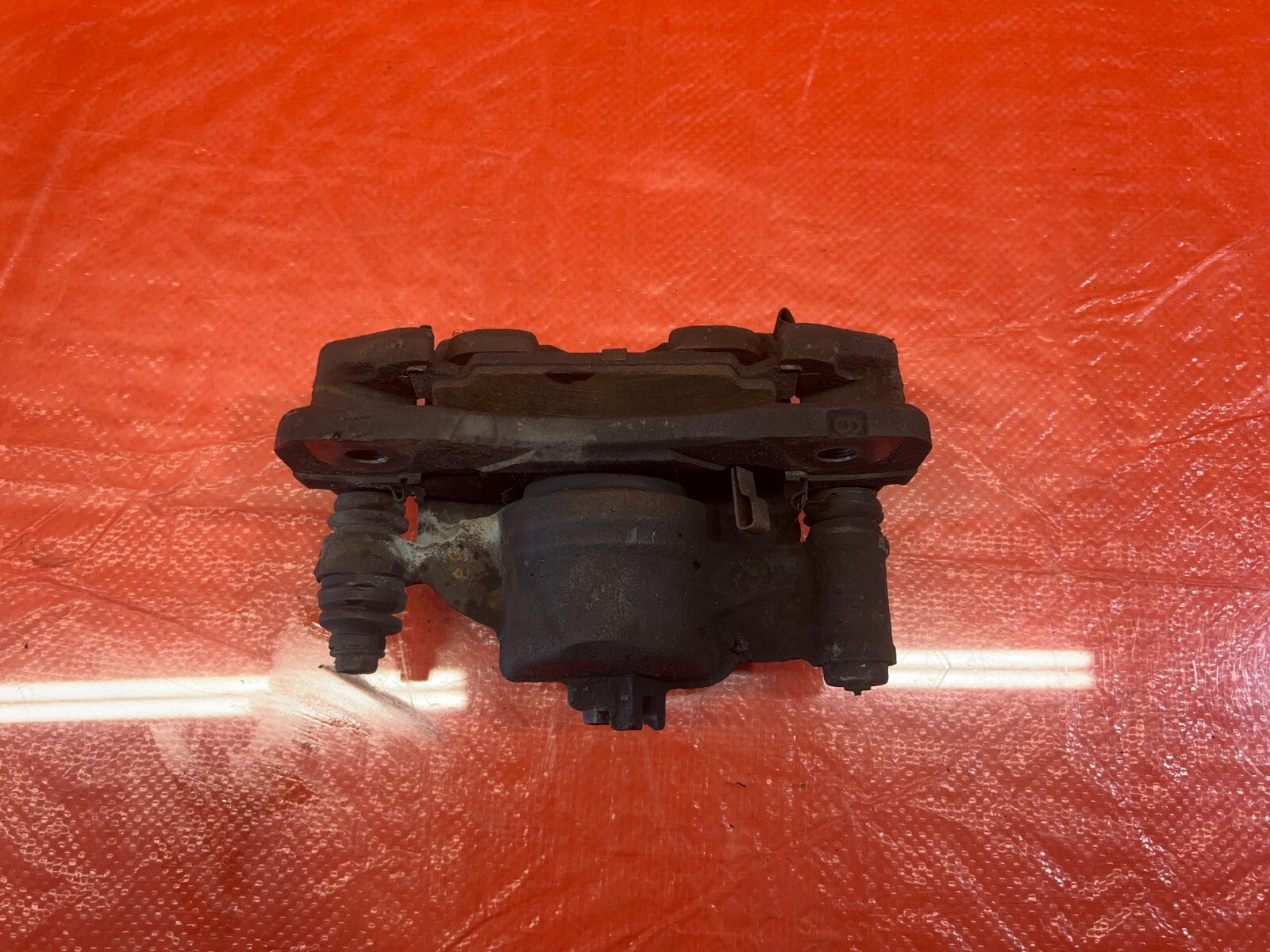 93 94 HONDA DEL SOL S   DRIVER LEFT FRONT BRAKE CALIPER   OEM FACTORY #125 8