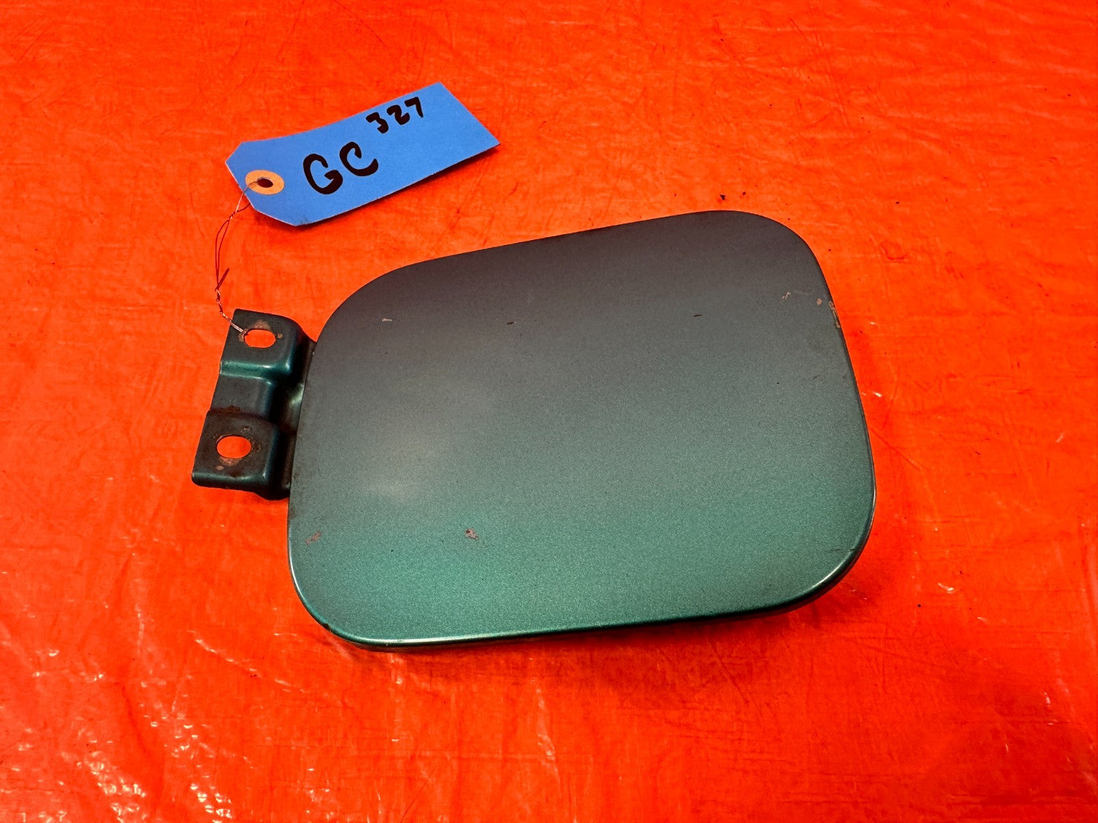 92 95 HONDA CIVIC   2D COUPE   GASOLINE GAS FUEL LID COVER    OEM #3272