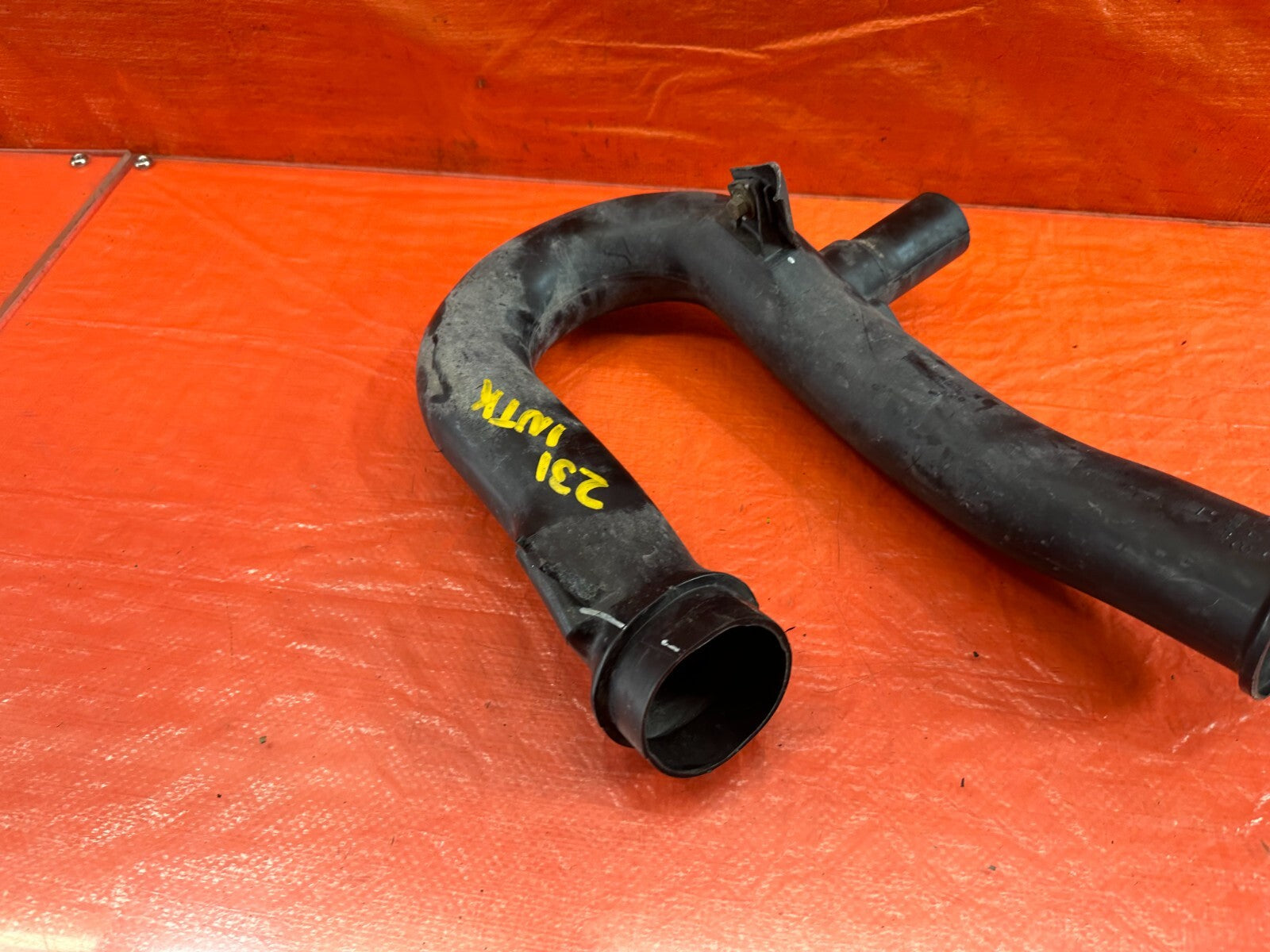 96 00 HONDA CIVIC   EX   RESONATOR TUBE AIR INLET TUBE A   OEM FACTORY OE #2318