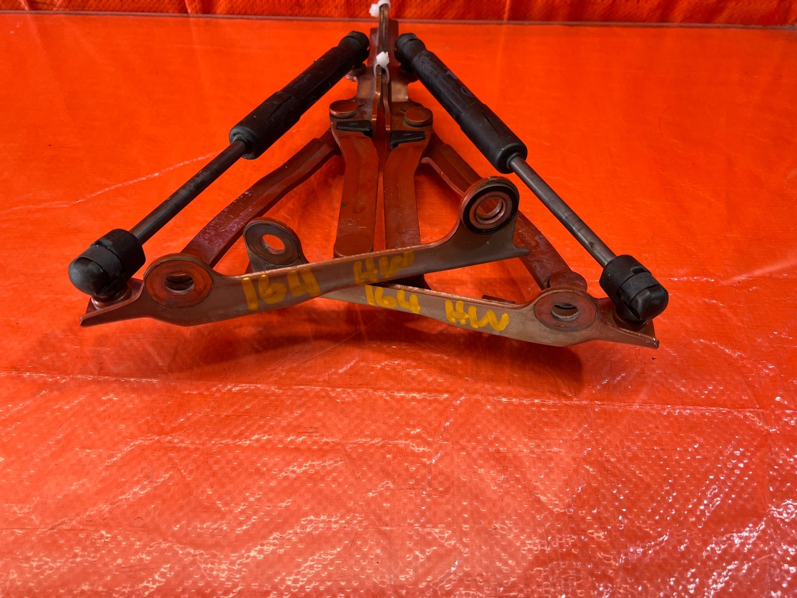 13 16 SCION FRS   17 20 86   TRUNK HINGE SET   LEFT AND RIGHT HINGES   OEM #1644