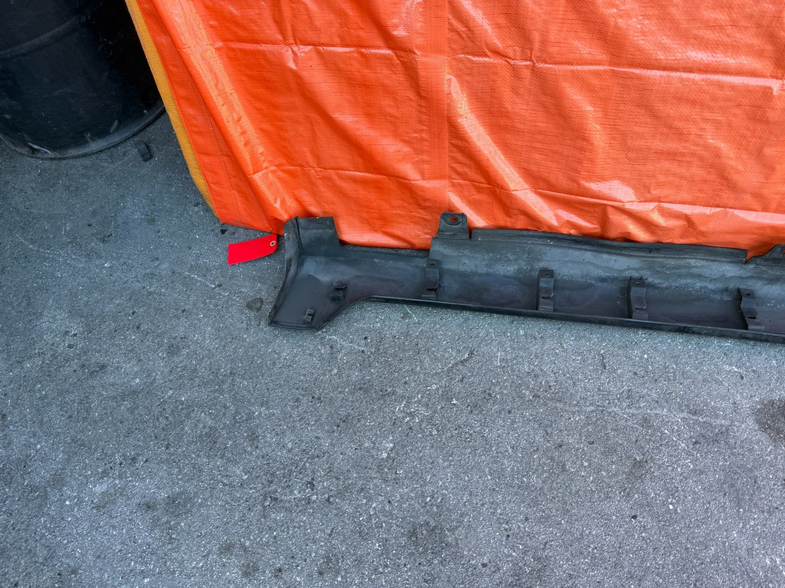 04 05 ACURA TSX   SIDE SKIRT ROCKER MOLDING TRIM   RIGHT SIDE   OEM #31211