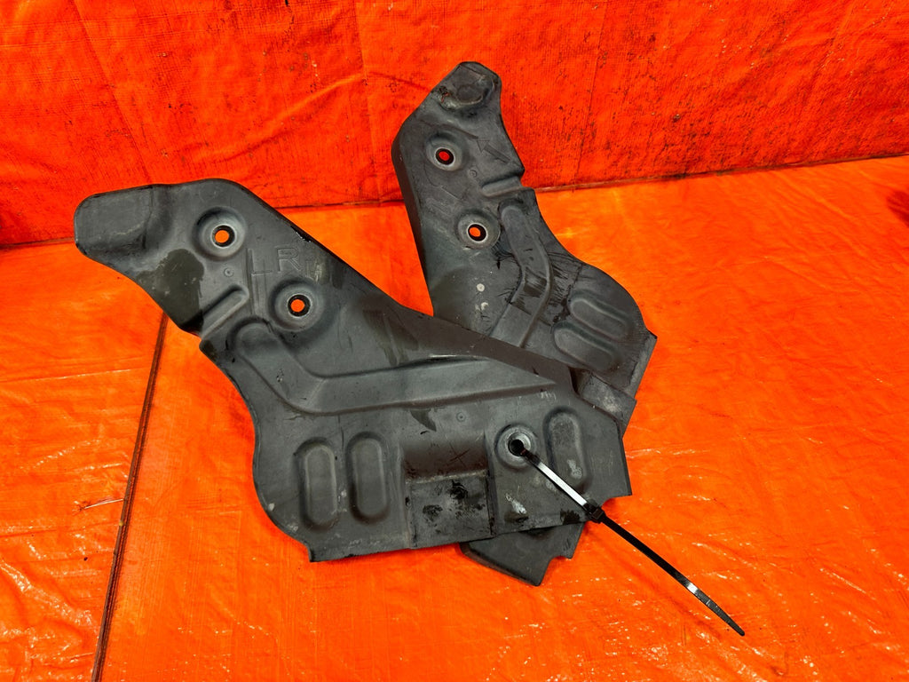 08 15 INFINITI G37 & Q60 COUPE LEFT AND RIGHT REAR SUBFRAME BRACKET DUST SHIELDS9
