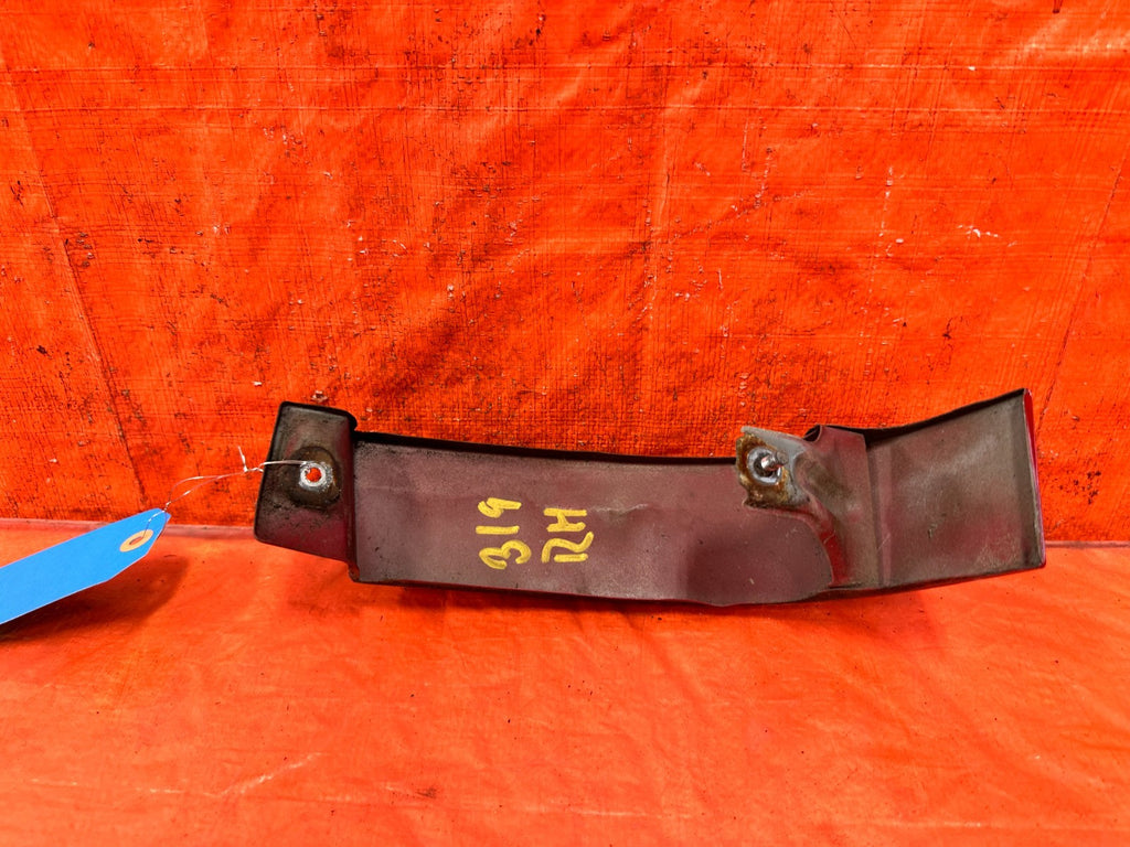 96 00 HONDA CIVIC COUPE RIGHT TAIL LIGHT TRIM GARNISH FILLER PANEL OEM 3194