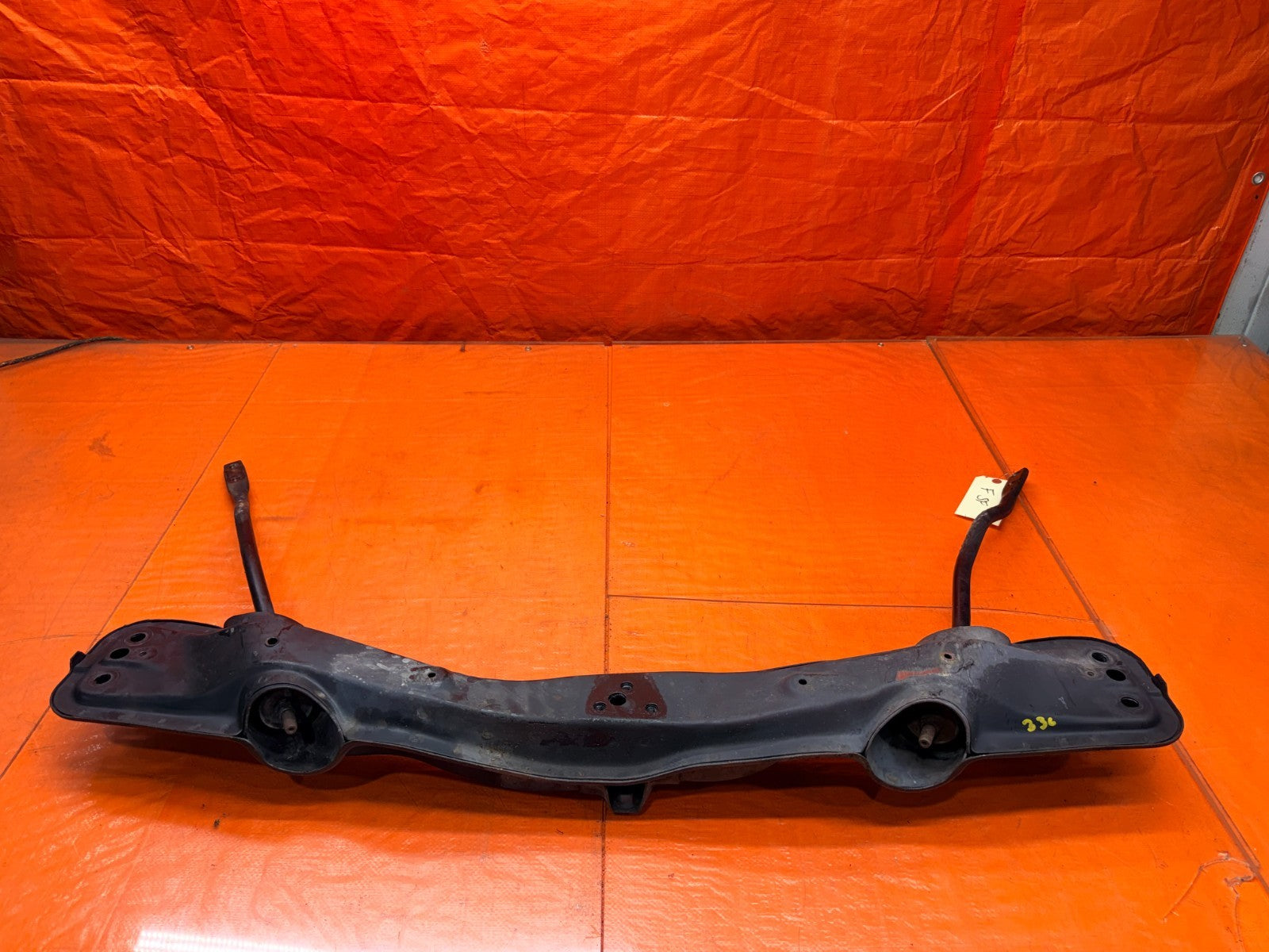 97 01 HONDA PRELUDE 2.2L FRONT ENGINE CROSSMEMBER SUBFRAME FRONT PORTION #3360