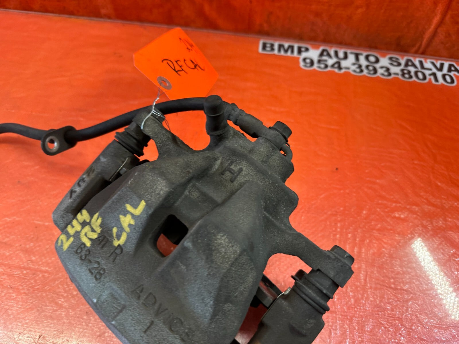 07 12 LEXUS ES350   PASSENGER RIGHT FRONT BRAKE CALIPER   OEM FACTORY #2447