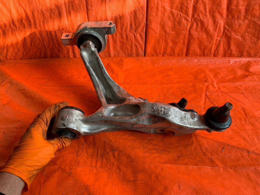 OEM 2017 17 INFINITI Q50   RWD   PASSENGER RIGHT FRONT LOWER CONTROL ARM0