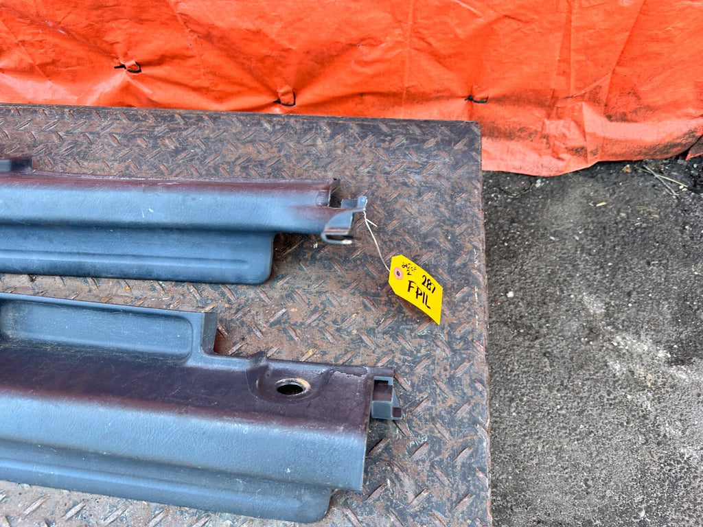 96 00 HONDA CIVIC   HATCHBACK   LEFT AND RIGHT FLOOR PILLARS SCUFF PLATE SET 28715