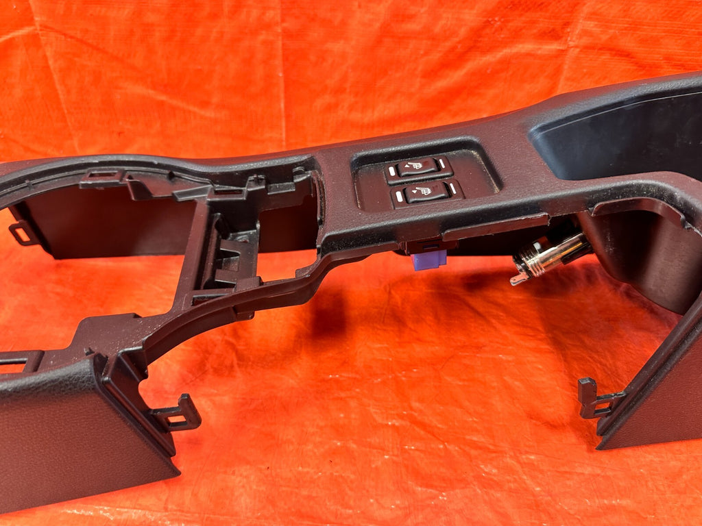 13 20 SUBARU BRZ   ARM REST / CENTER CONSOLE STORAGE COMPARTMENT   OEM #2922