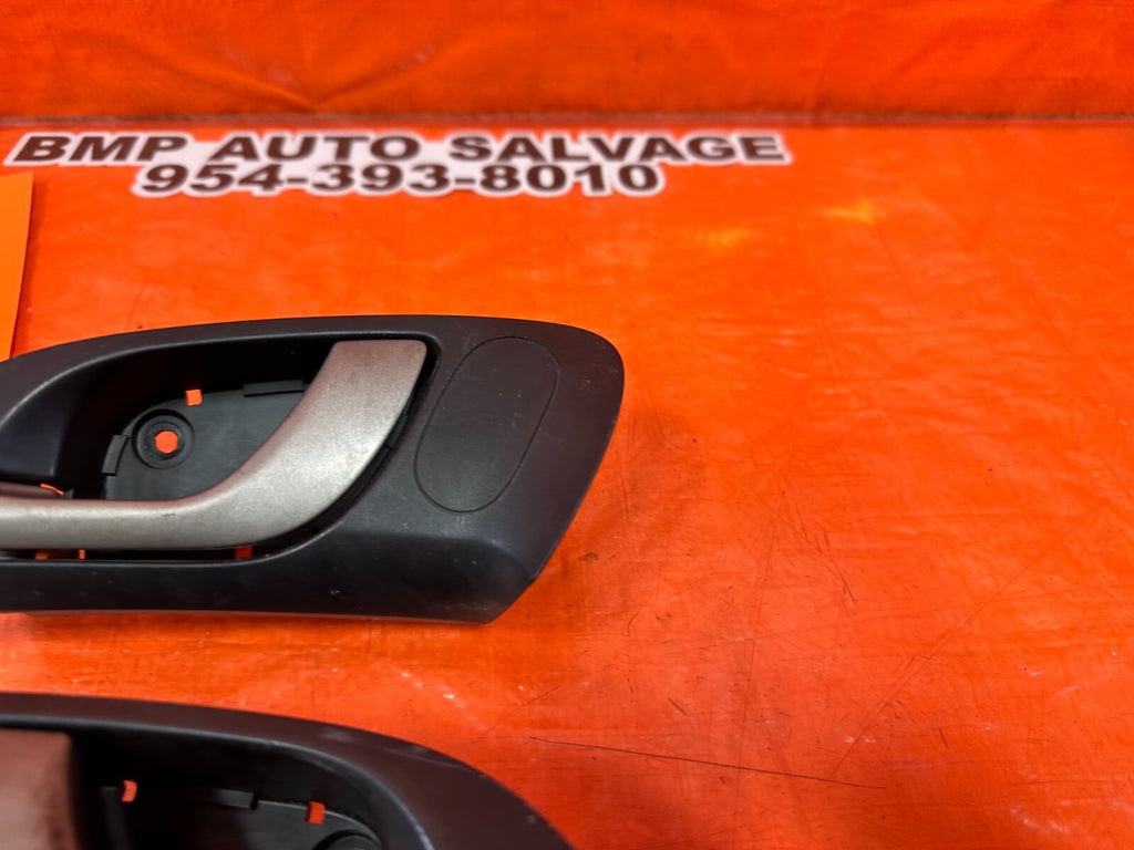 02 06 ACURA RSX   JDM RHD INTERIOR DOOR HANDLES W/ BLOCK OFF   OEM #06DC55