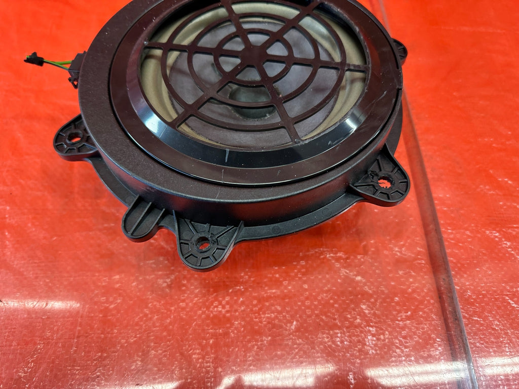 10 16 PORSCHE PANAMERA   DRIVER LEFT REAR   BOSE SPEAKER   OEM FACTORY #654