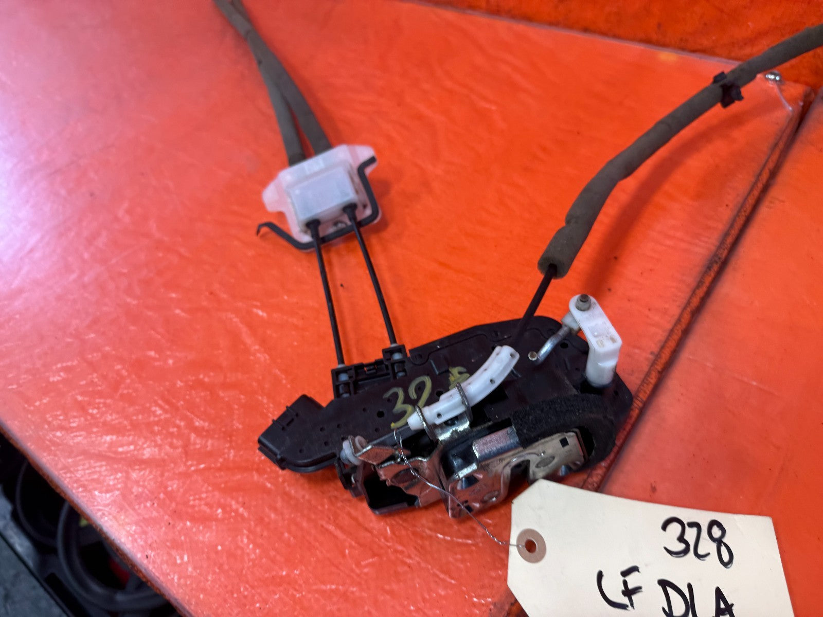 08 15 INFINITI G37 COUPE   DRIVER LEFT DOOR LOCK ACTUATOR LATCH   OEM #3286