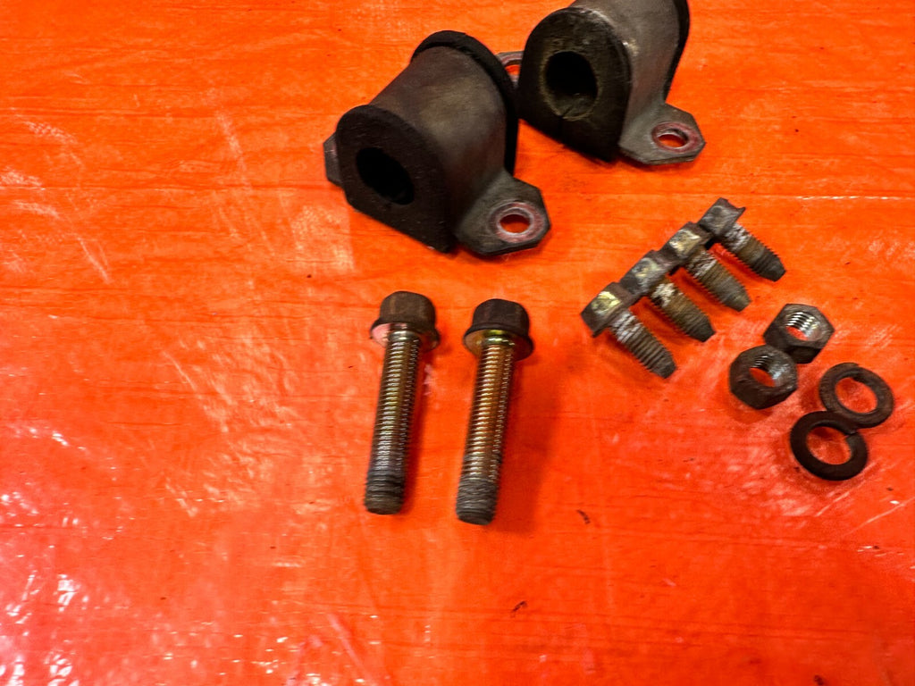 90 93 MAZDA MX 5 MIATA FRONT SWAY STABILIZER BRACKETS W BOLTS & BUSHINGS OEM 2676