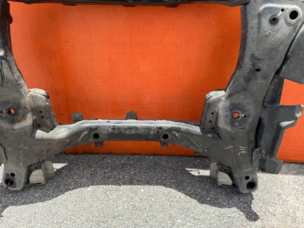 13 16 HYUNDAI GENESIS COUPE FRONT SUBFRAME CROSSMEMBER K FRAME ENGINE CRADLE OEM13