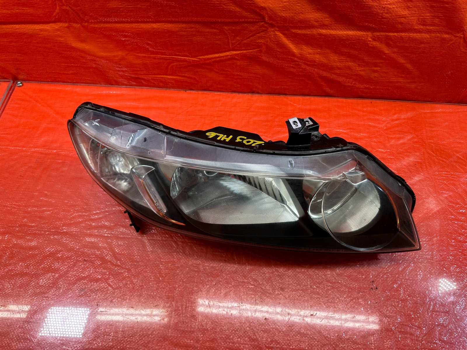 06 08 HONDA CIVIC SEDAN   PASSENGER RIGHT HEADLIGHT HEADLAMP   #2038