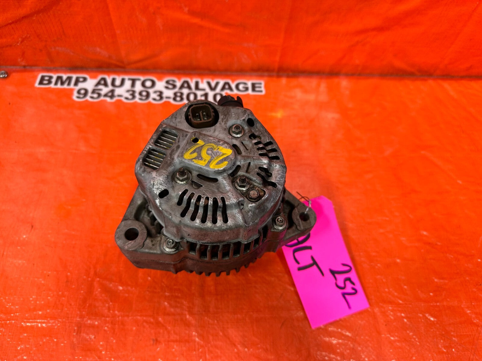 97 01 HONDA PRELUDE BASE SH   ALTERNATOR ASSEMBLY   31100 P5M 013   OEM OE #2525