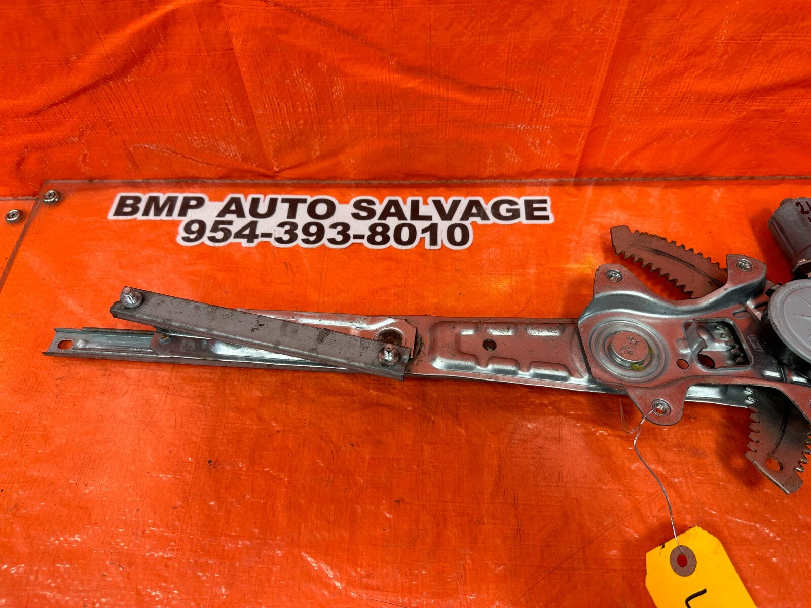14 20 INFINITI Q50   DRIVER LEFT REAR   WINDOW REGULATOR W/ MOTOR   OEM #2154