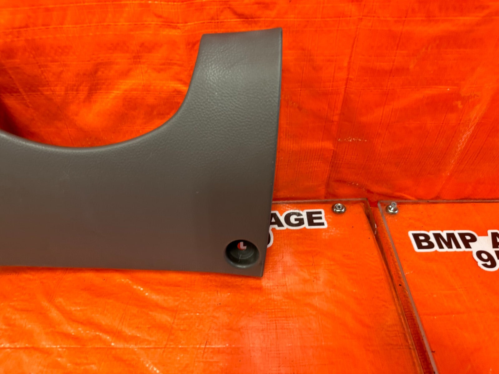 00 02 TOYOTA CELICA   KNEE TRIM UNDER STEERING COLUMN COVER   GRAY   OEM #2505