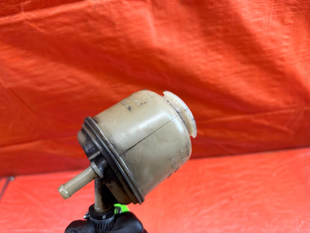 09 13 INFINITI  G37 SEDAN   POWER STEERING RESERVOIR TANK BOTTLE   OEM #2388
