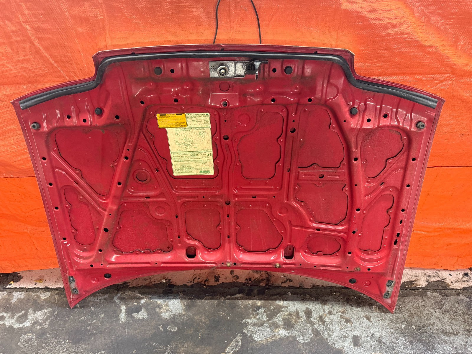 90 91 HONDA CIVIC HATCHBACK   HOOD / BONNET ASSEMBLY   OEM FACTOR OE #32512