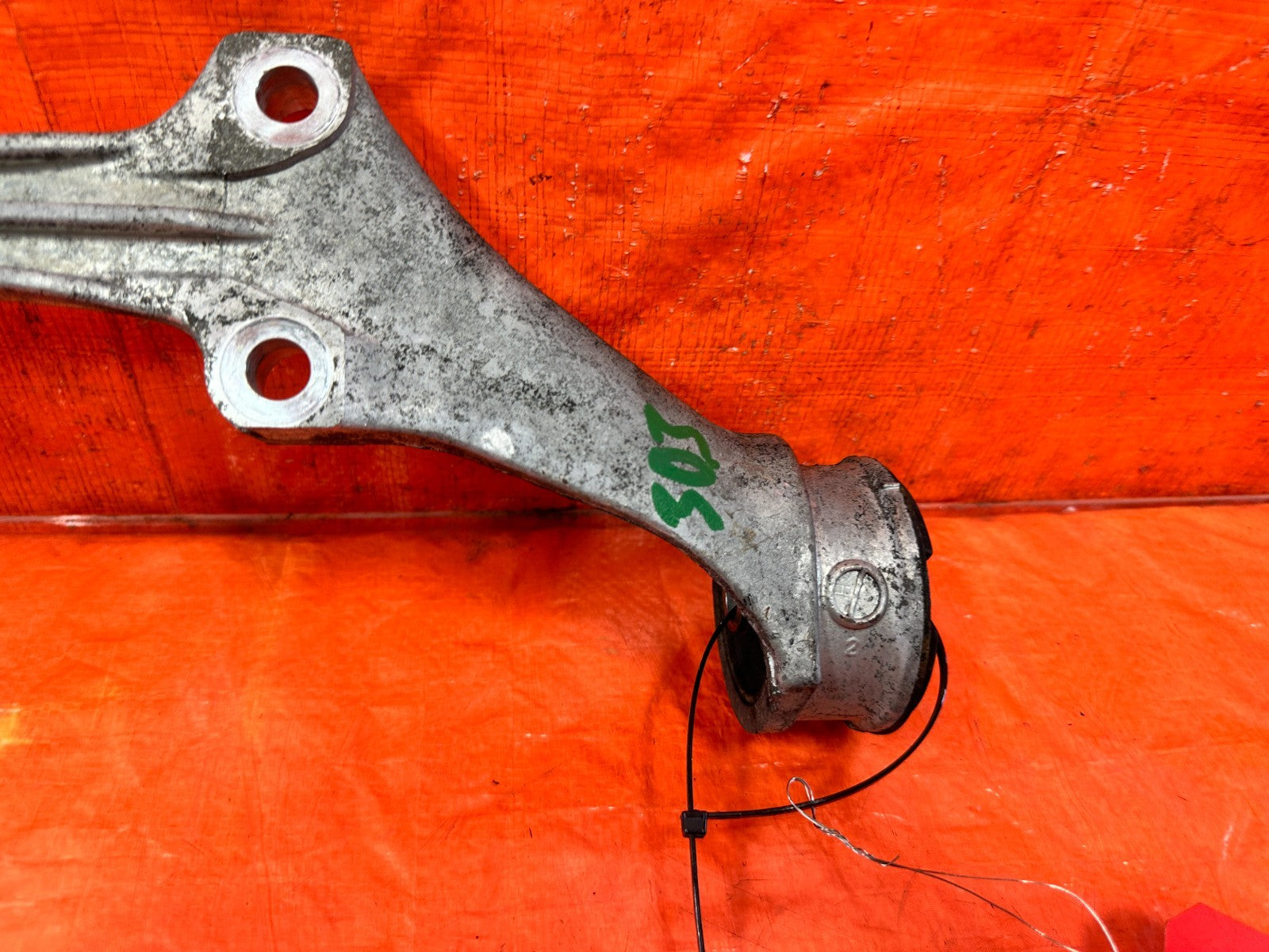 09 11 MAZDA RX8 RX 8   DIFFERENTIAL MOUNTING BRACKET BRACKETS BRACE   OEM #3031