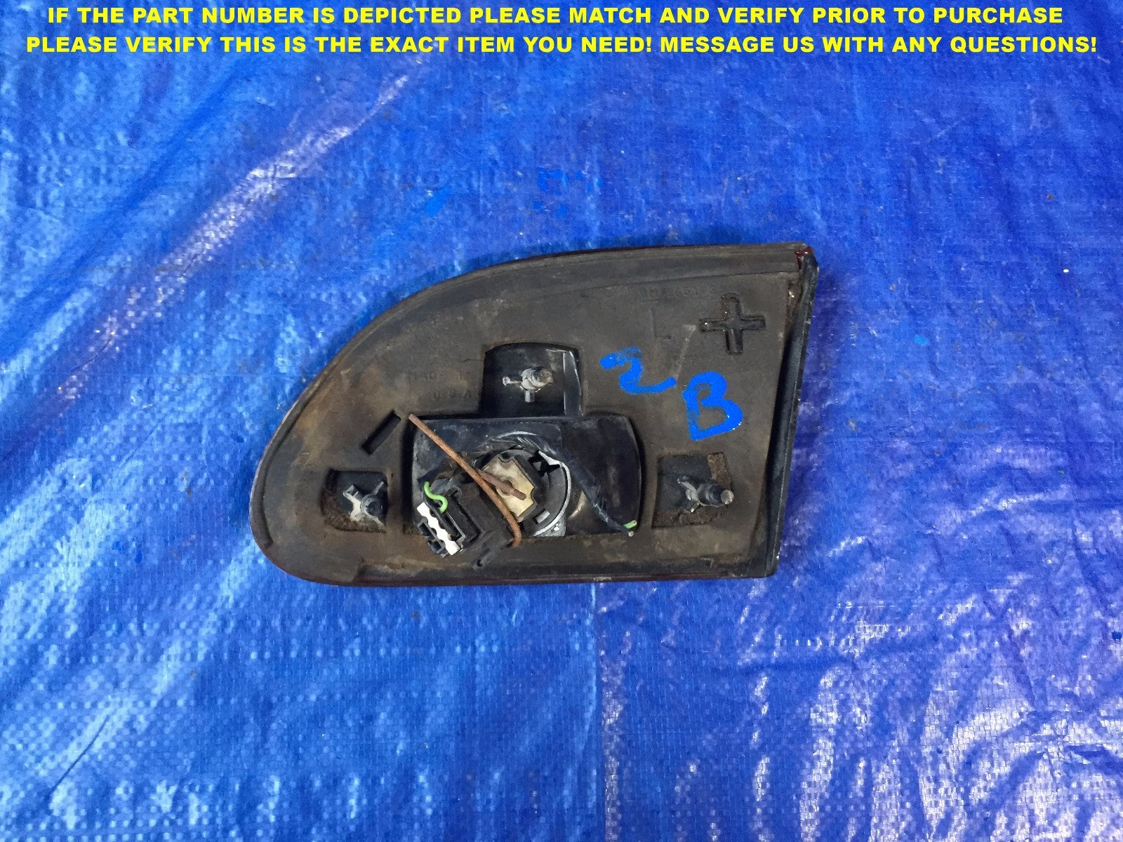 OEM 1995 1996 1997 1998 1999 CHEVROLET CAVALIER DRIVER LEFT TAIL LIGHT 2B4