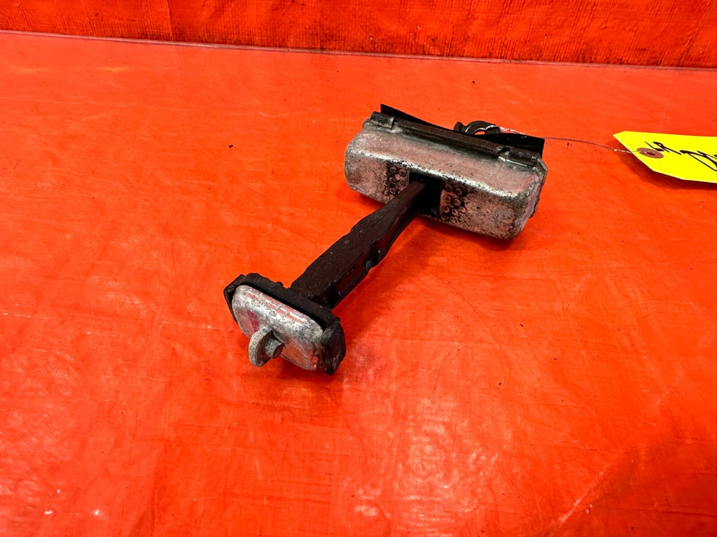 04 08 ACURA TSX   DRIVER LEFT REAR DOOR CHECKER HINGE ARM STOPPER   OEM #2754