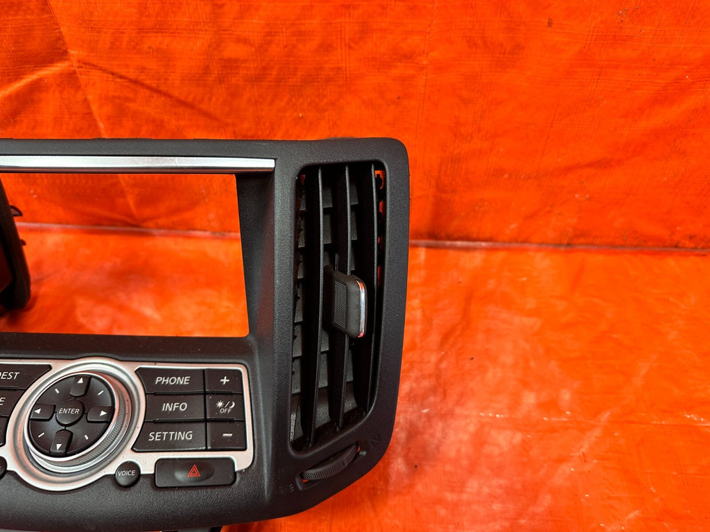 08 13 INFINITI G37   RADIO NAVIGATION CONTROL BEZEL SWITCHES   28395 JK65B   2783