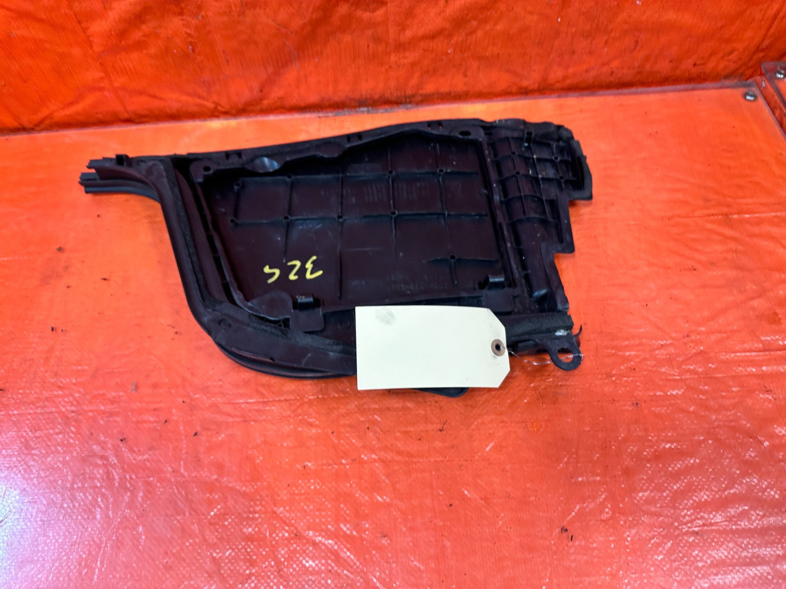 08 15 INFINITI G37 Q60 COUPE CONV ENGINE BAY BATTERY COMPARTMENT COVER #32910
