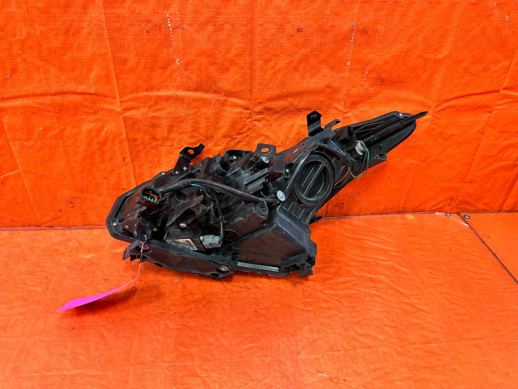 10 11 INFINITI G37 COUPE & CONVERTIBLE   PASSENGER RIGHT HEADLIGHT HEADLAMP OEM4