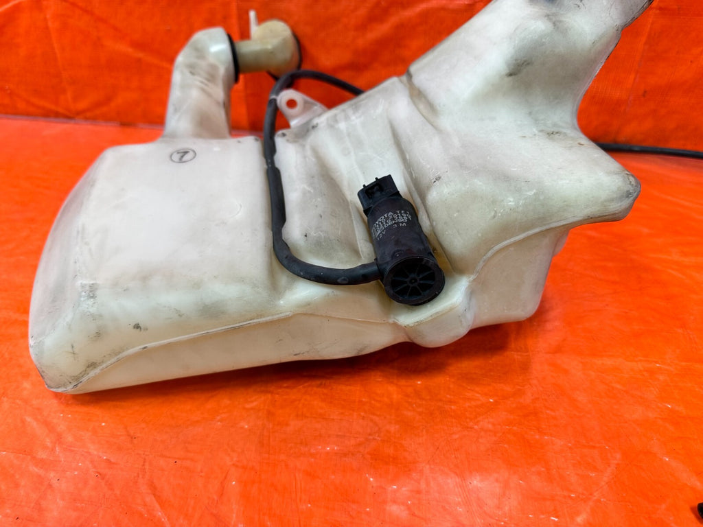 92 93 LEXUS SC300   WINDSHIELD WIPER RESERVOIR TANK W/ MOTOR    OEM FACTORY #27612