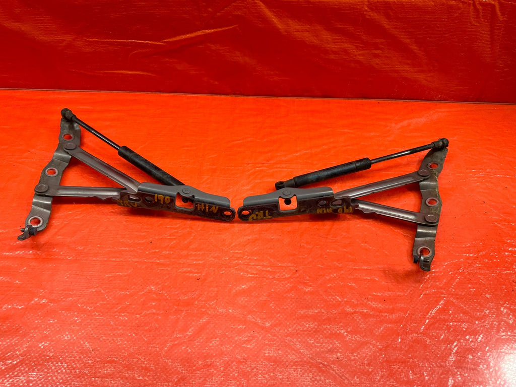 08 15 INFINITI G37 Q60 COUPE   LEFT AND RIGHT TRUNK HINGES   OEM #19010