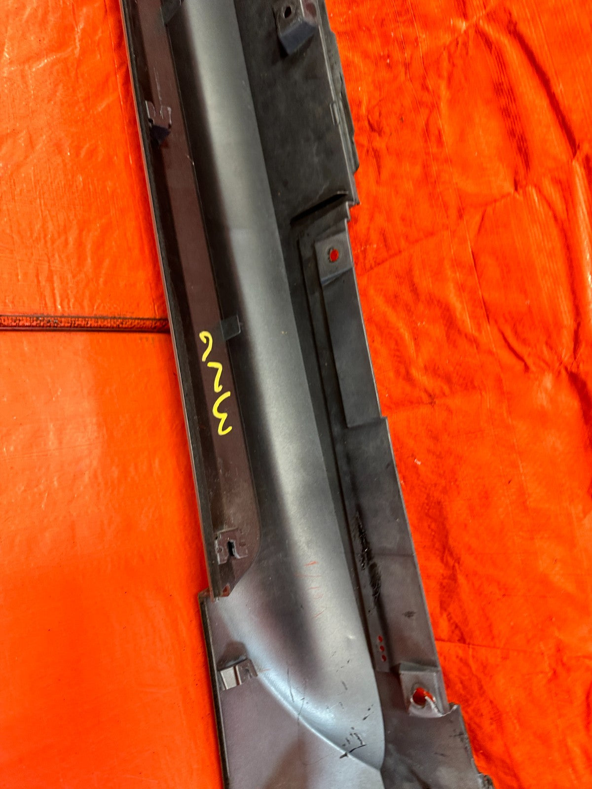 2008 INFINTI G37 COUPE SPORT SIDE SKIRT ROCKER MOLDING TRIM RIGHT OEM 32014