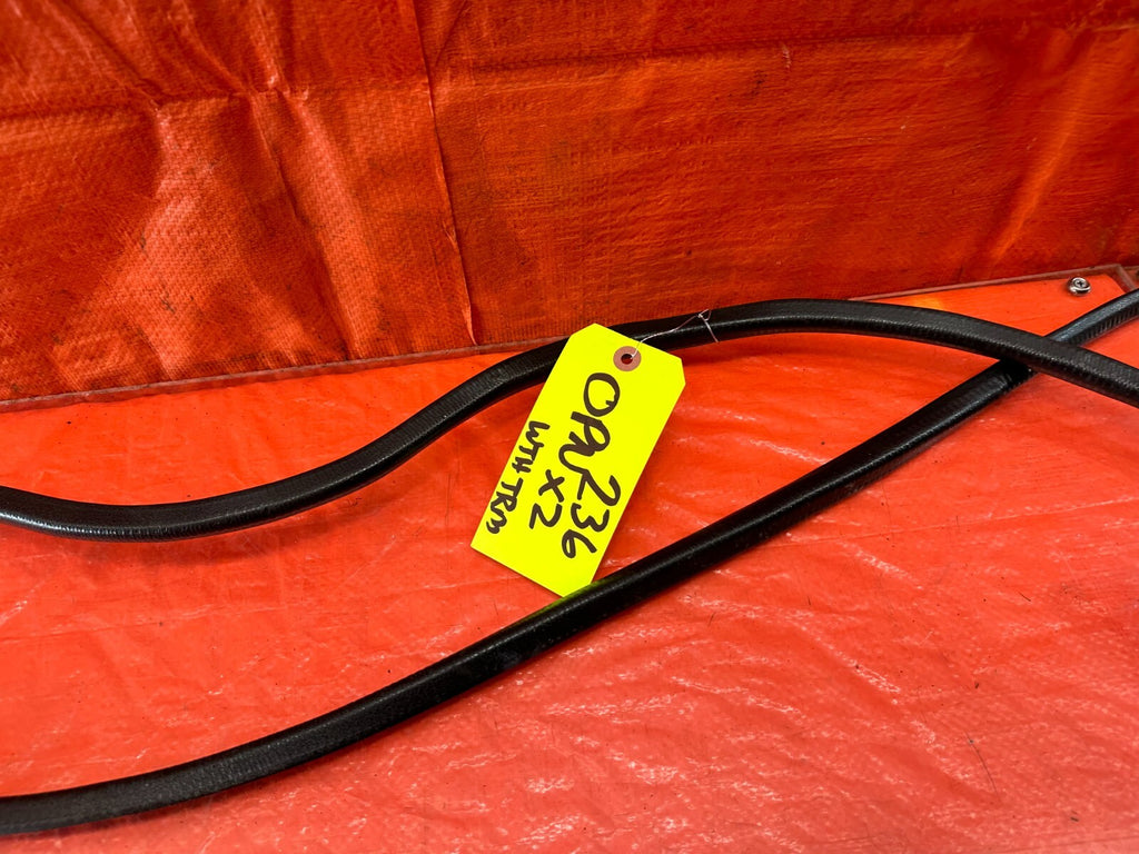 92 95 HONDA CIVIC 2D COUPE   CHASSIS TO DOOR OPEN TRIM WEATHER STRIP LEFT FRONT6