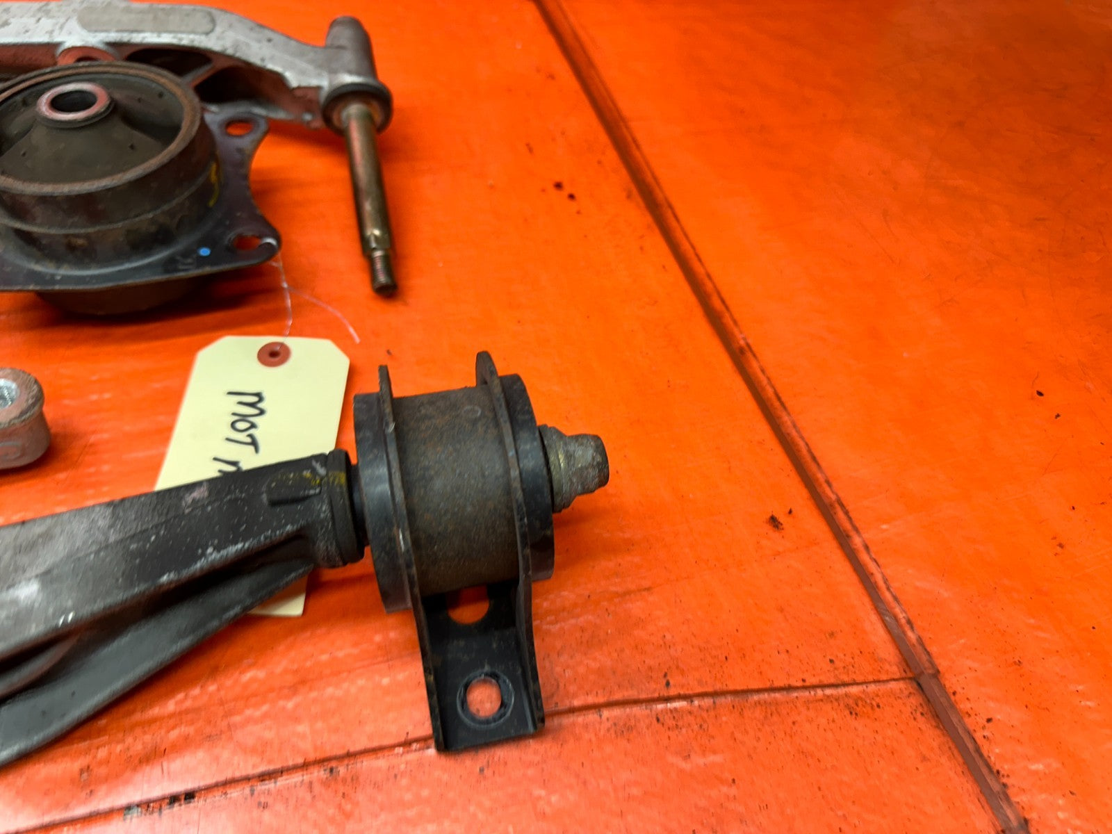 00-03 HONDA S2000 AP1 2.0L REAR DIFFERENTIAL CARRIER MOUNTING BRACKETS MOUNTS #35