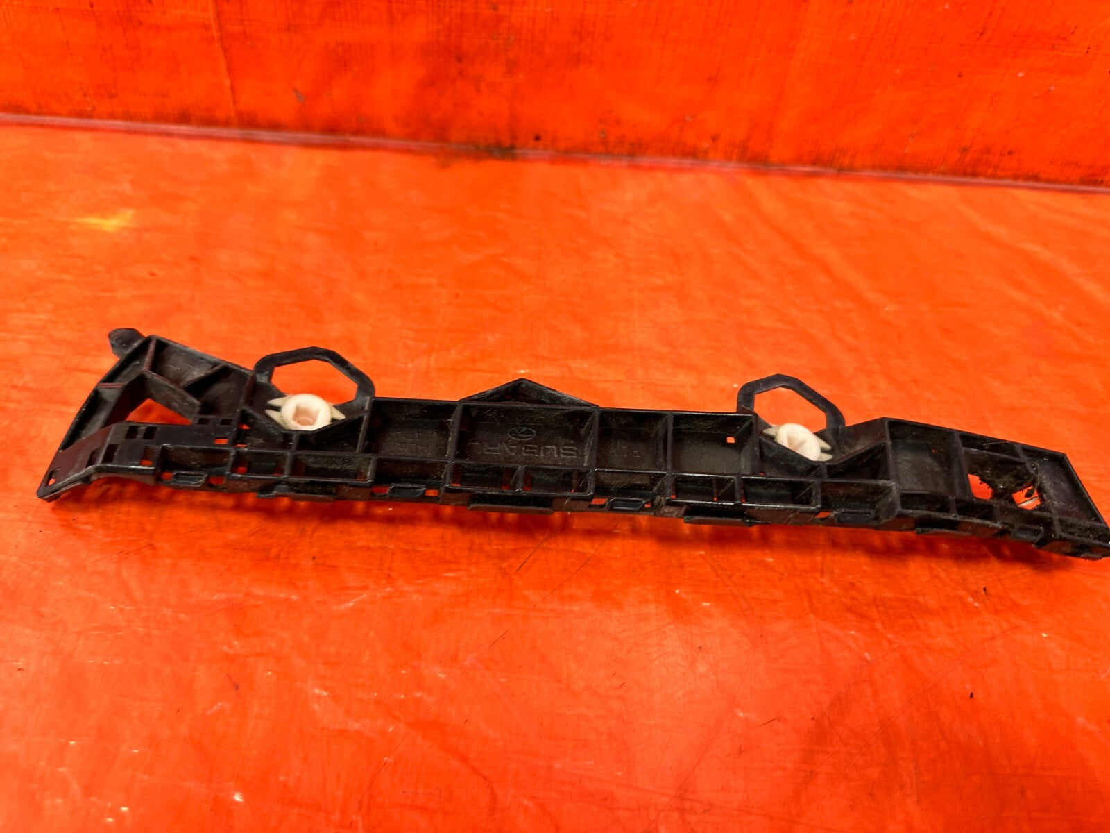 FRS BRZ & 86   LEFT REAR   BUMPER BRACKET CLIP SPACER RETAINER OEM #2935