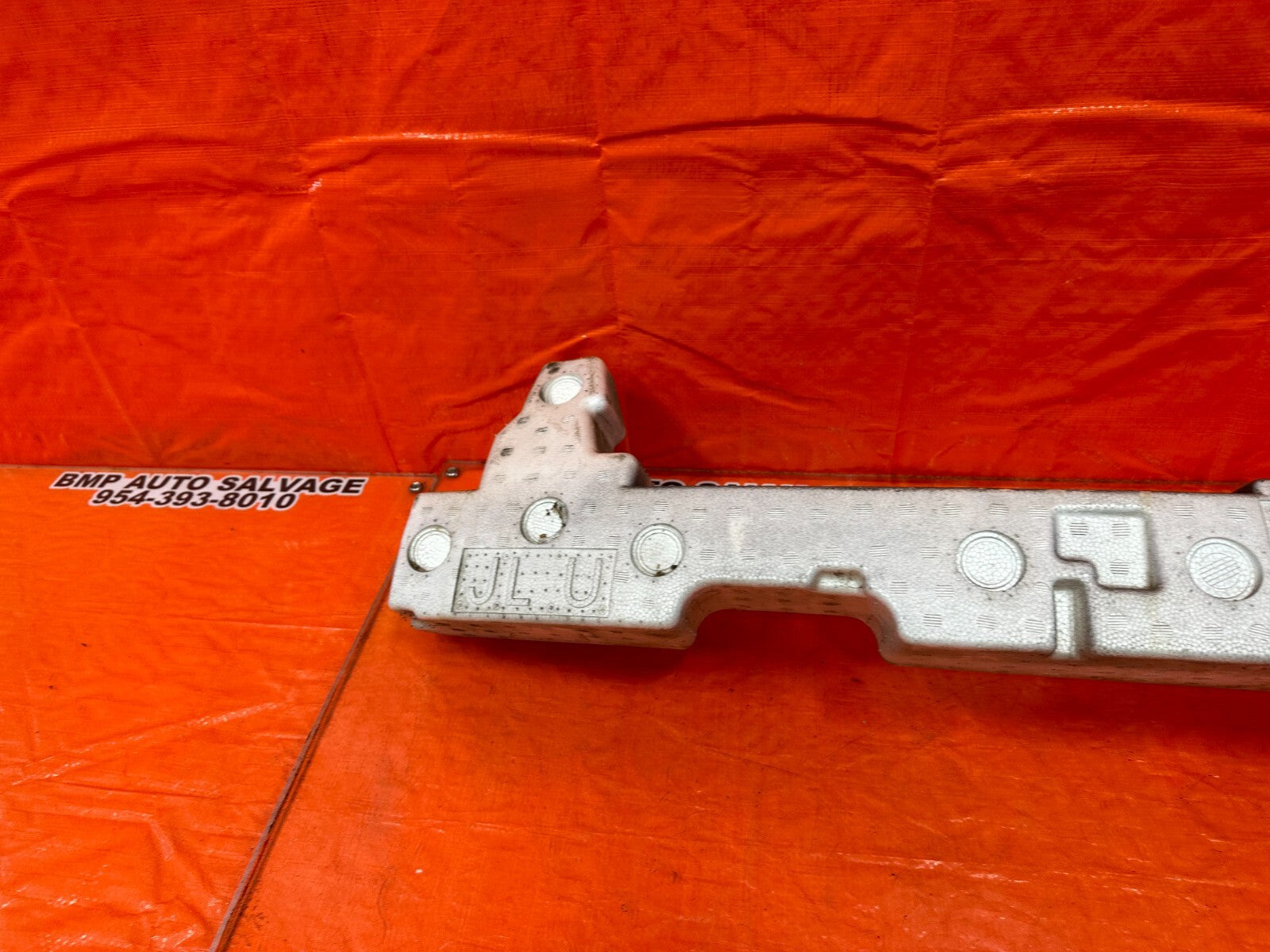 08 15 INFINITI G37 & Q60 COUPE   FRONT BUMPER STYROFOAM FOAM ENERGY ABSORBER 2485