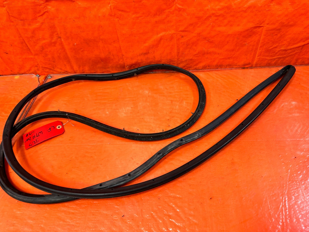 92 95 HONDA CIVIC   2D COUPE   DRIVER LEFT FRONT   DOOR WEATHER STRIP   OEM #3275