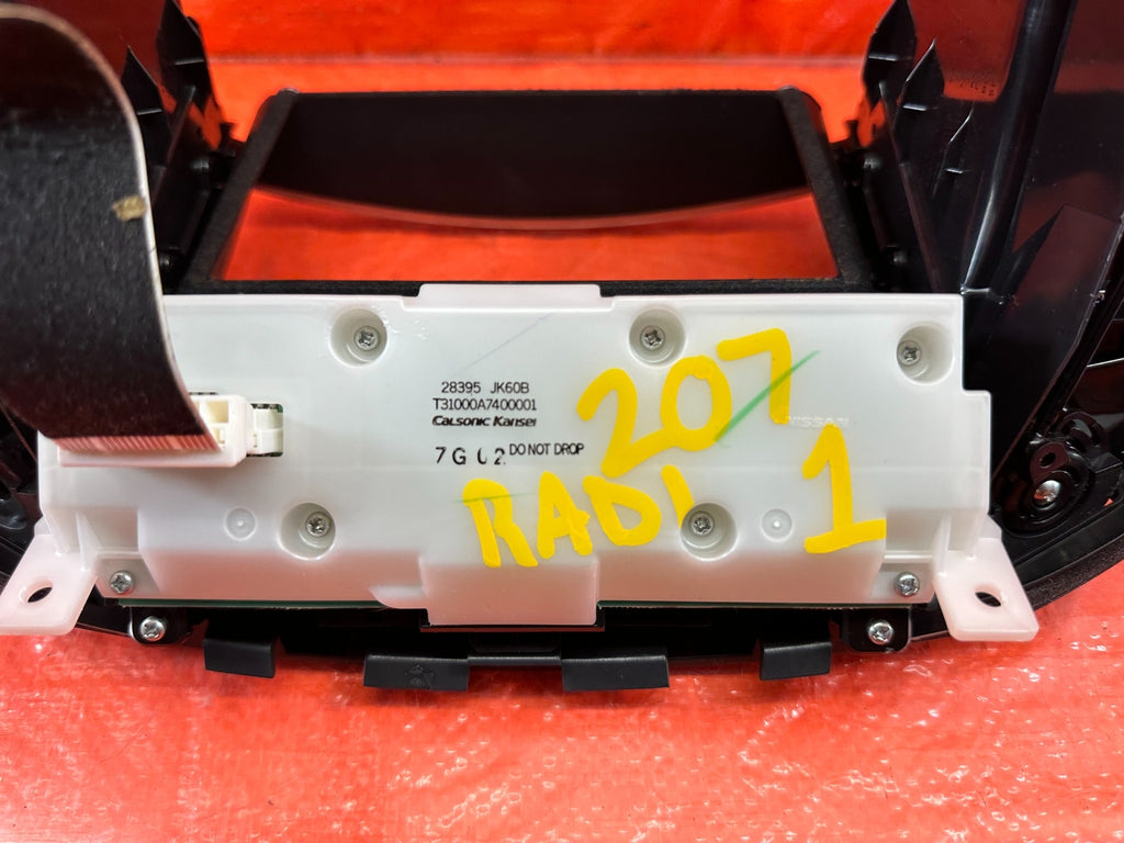 08 15 INFINITI G37 & Q60    2D COUPE   RADIO STEREO CONTROL BEZEL   NON NAVI 20713