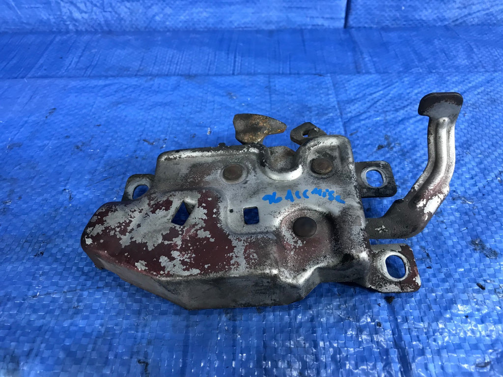 OEM 1996 HONDA ACCORD EX SEDAN 4D   HOOD LATCH 0