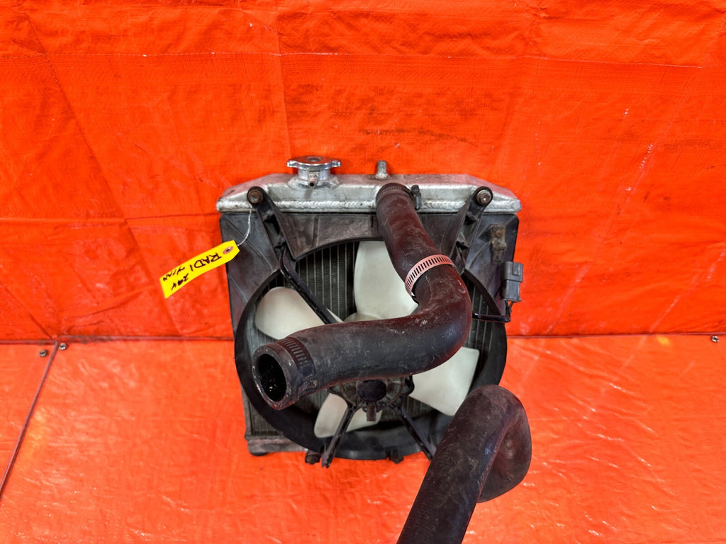 93 97 HONDA DEL SOL   ALUMINUM RADIATOR W/ HOSES AND COOLING FAN   #2948