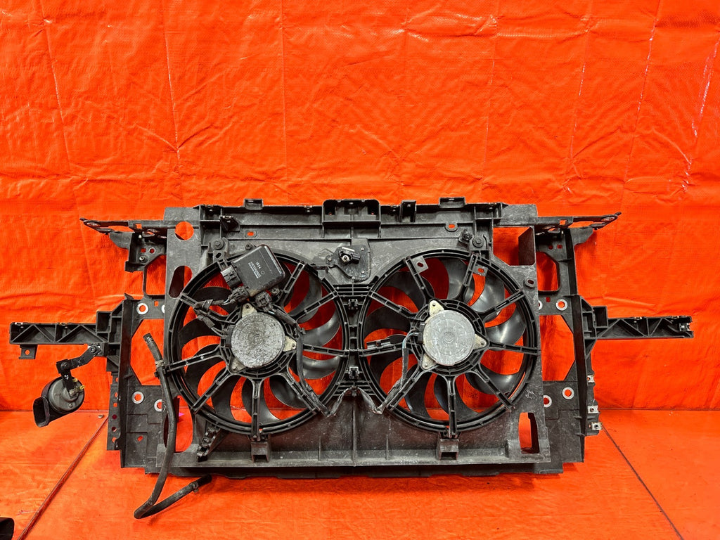 08 15 INFINITI G37 COUPE & CONVERTIBLE   PLASTIC FRONT RADIAOTR SUPPORT W/ FANS4