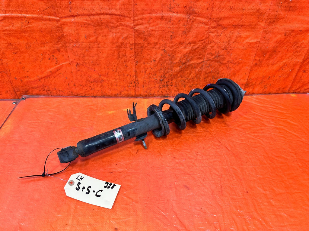 08 15 INFINITI G37 & Q60 2D COUPE FRONT SHOCKS & SPRINGS LEFT AND RIGHT  OEM 32814